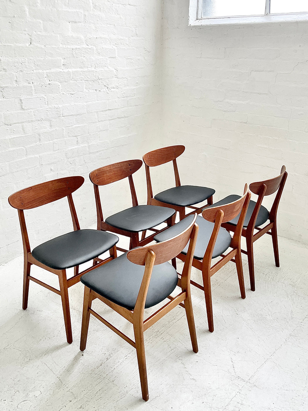 Farstrup Model 100 'Mosbol' Dining Chairs