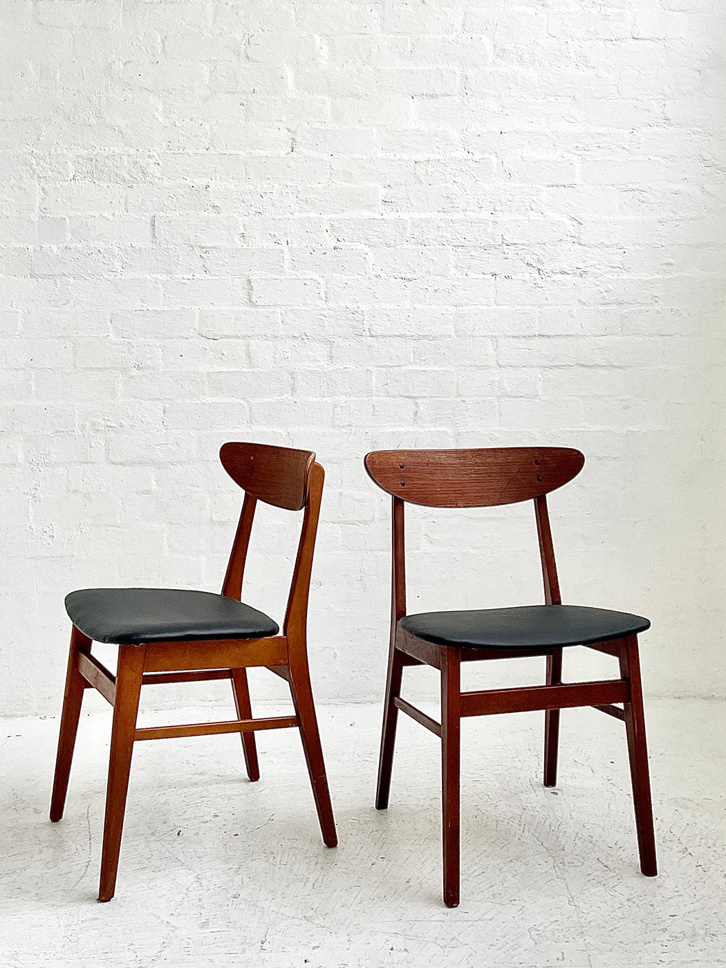 Farstrup Model 100 'Mosbol' Dining Chairs