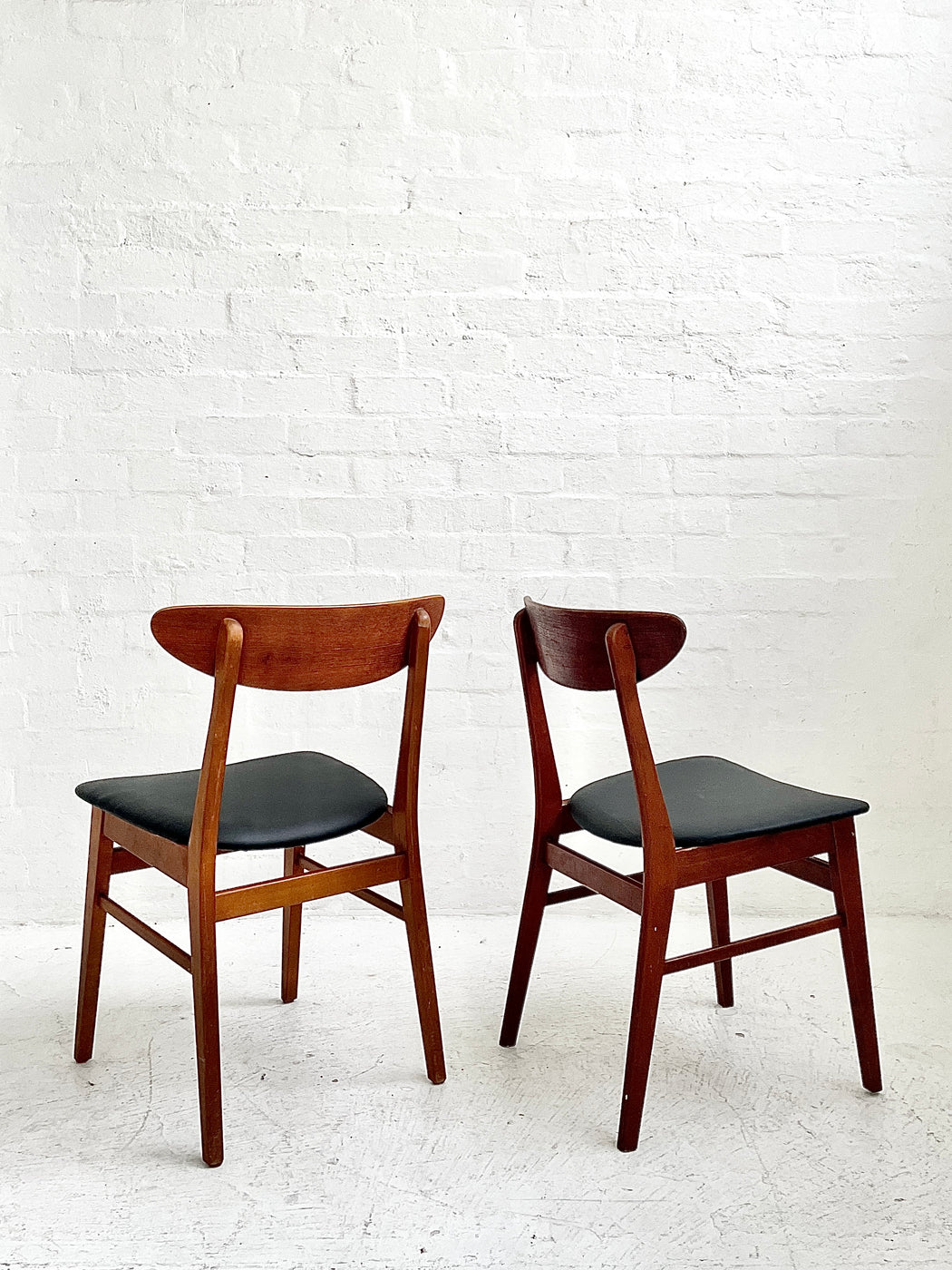 Farstrup Model 100 'Mosbol' Dining Chairs