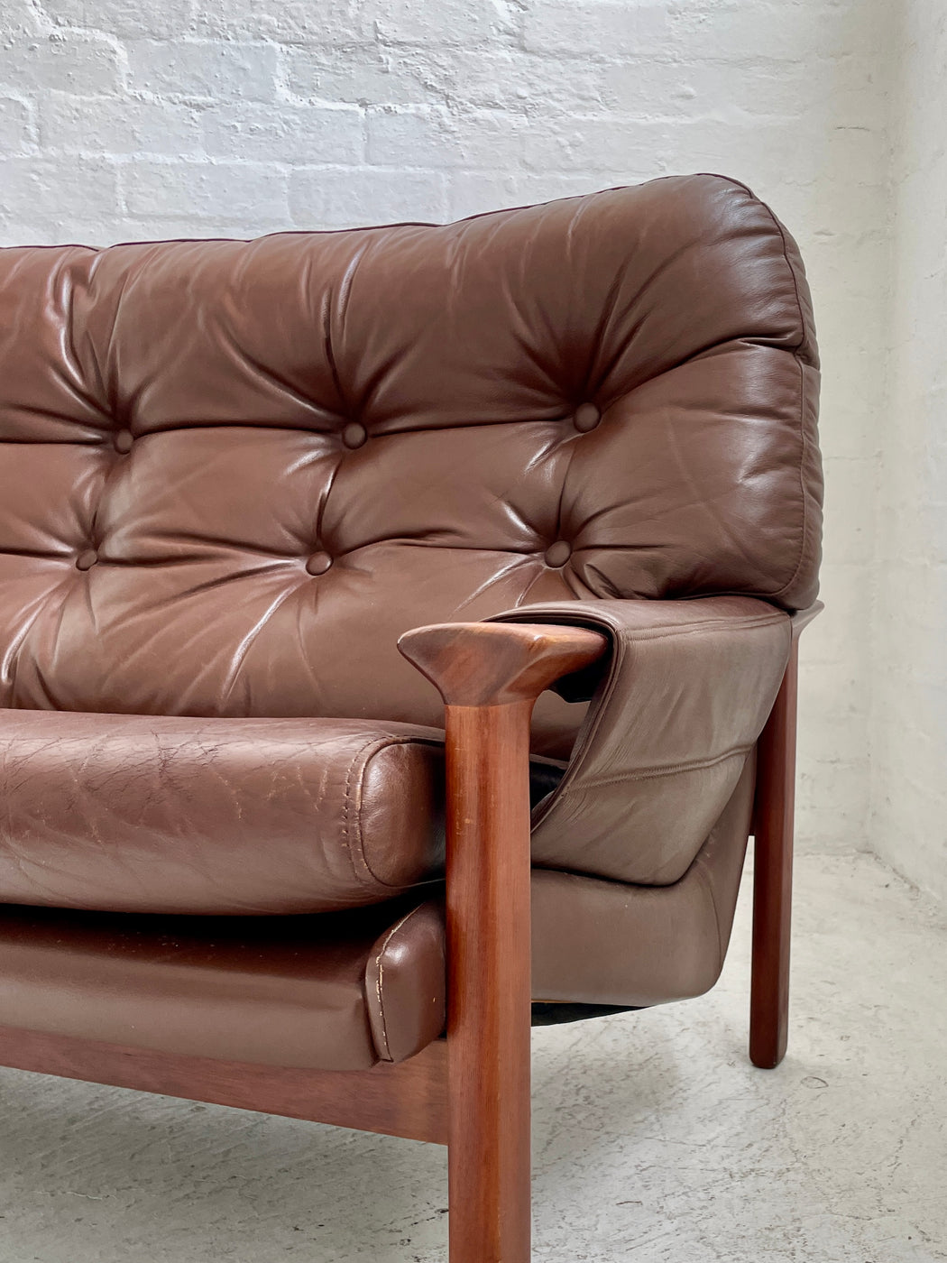 Tessa T21 Leather Sofa