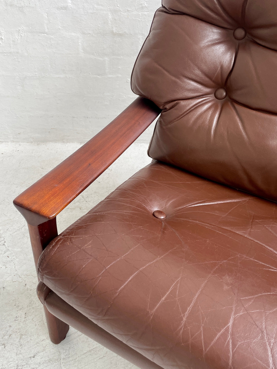 Tessa T21 Leather Sofa