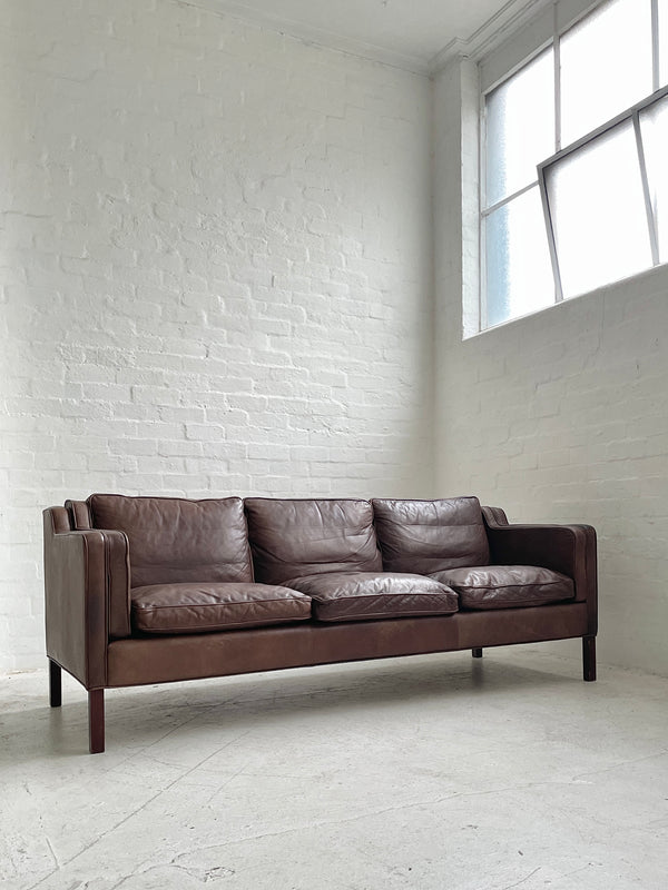 Stouby 'Eva' Leather Sofa