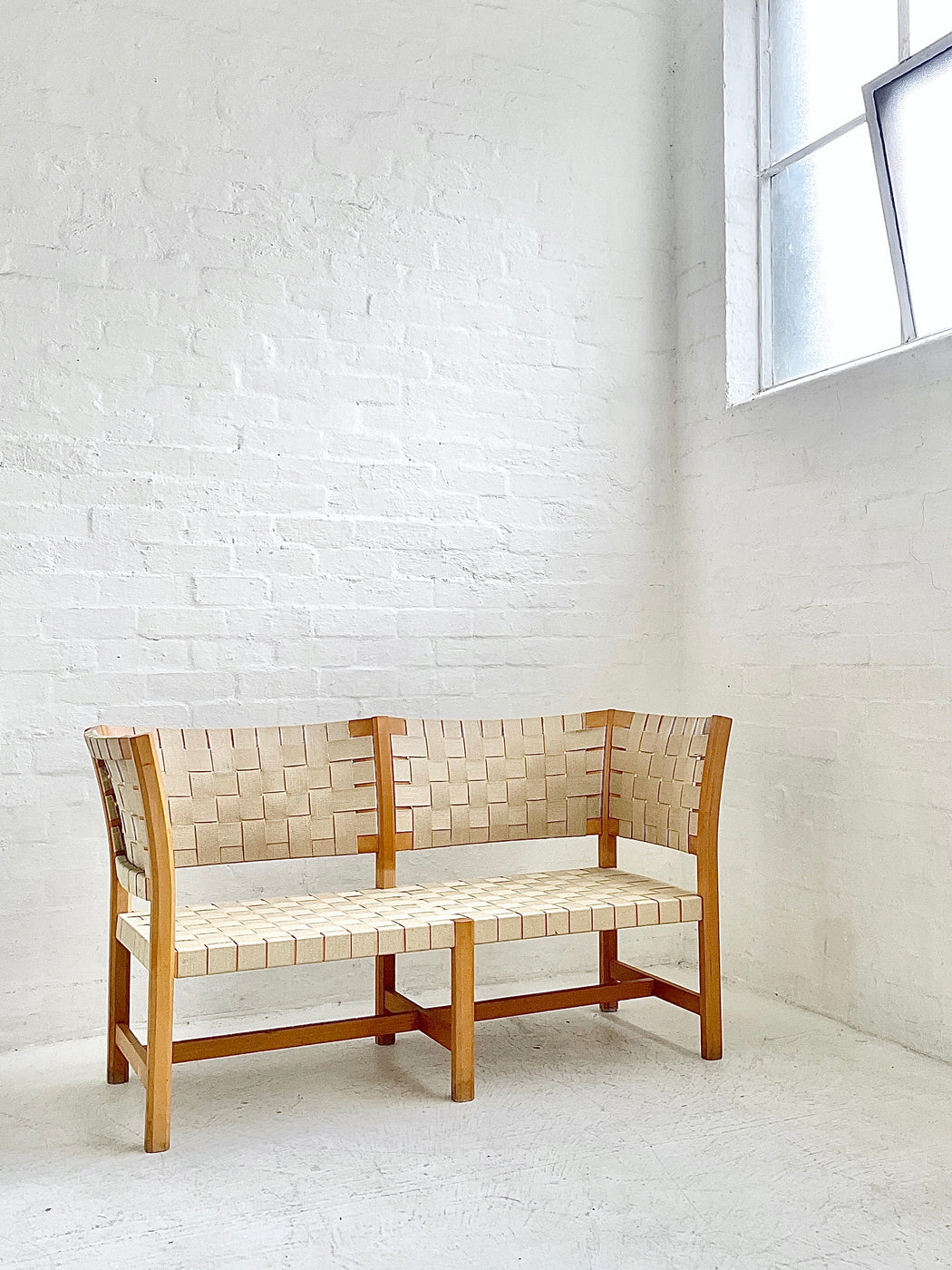 Erik Jørgensen 'EJ 477/2' Settee