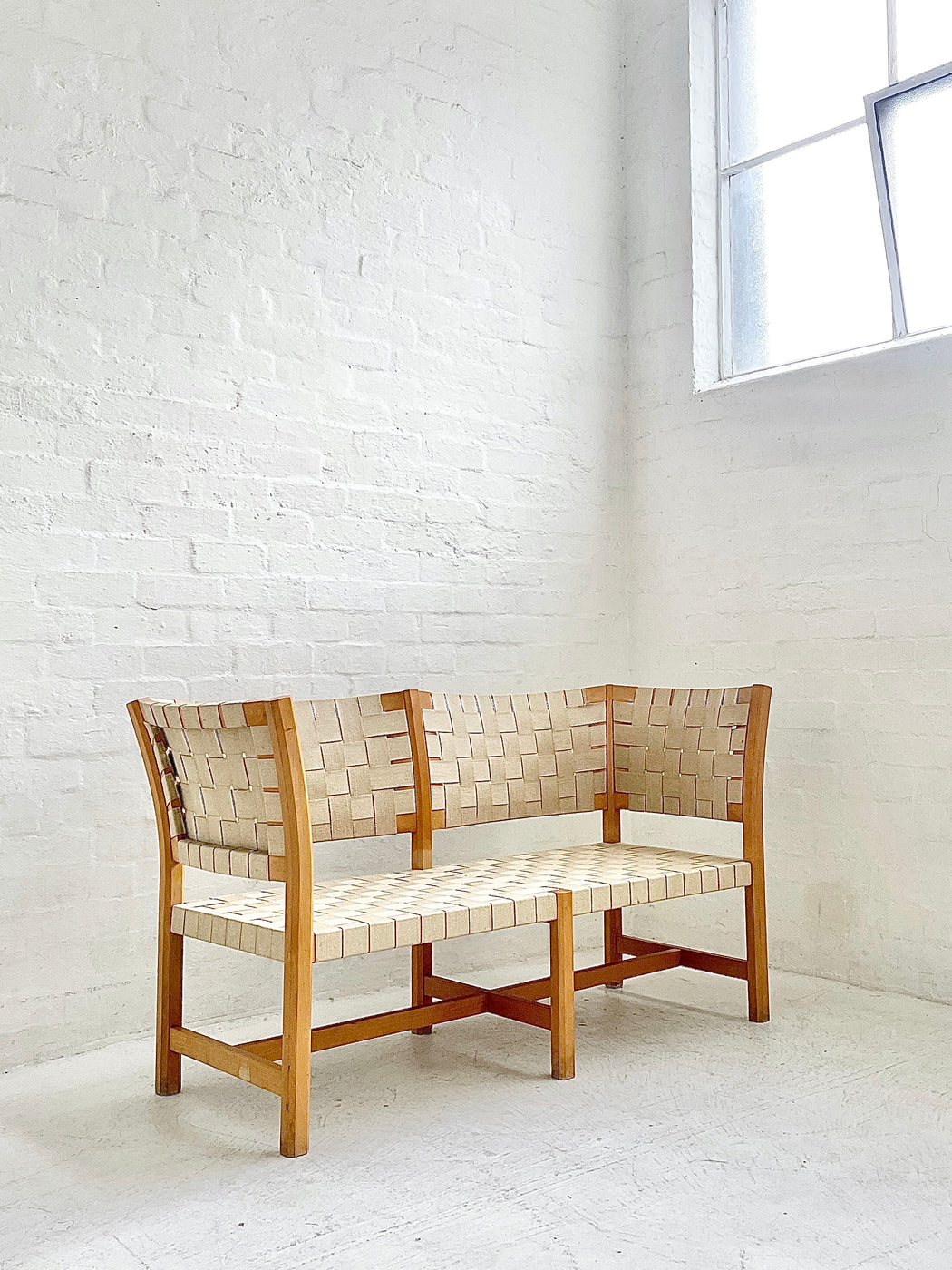Erik Jørgensen 'EJ 477/2' Settee