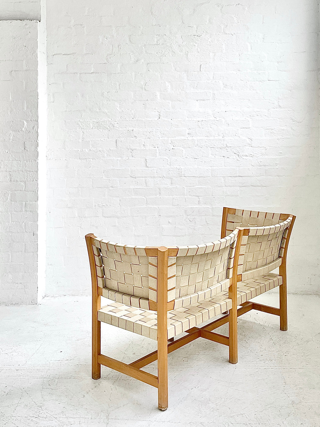 Erik Jørgensen 'EJ 477/2' Settee