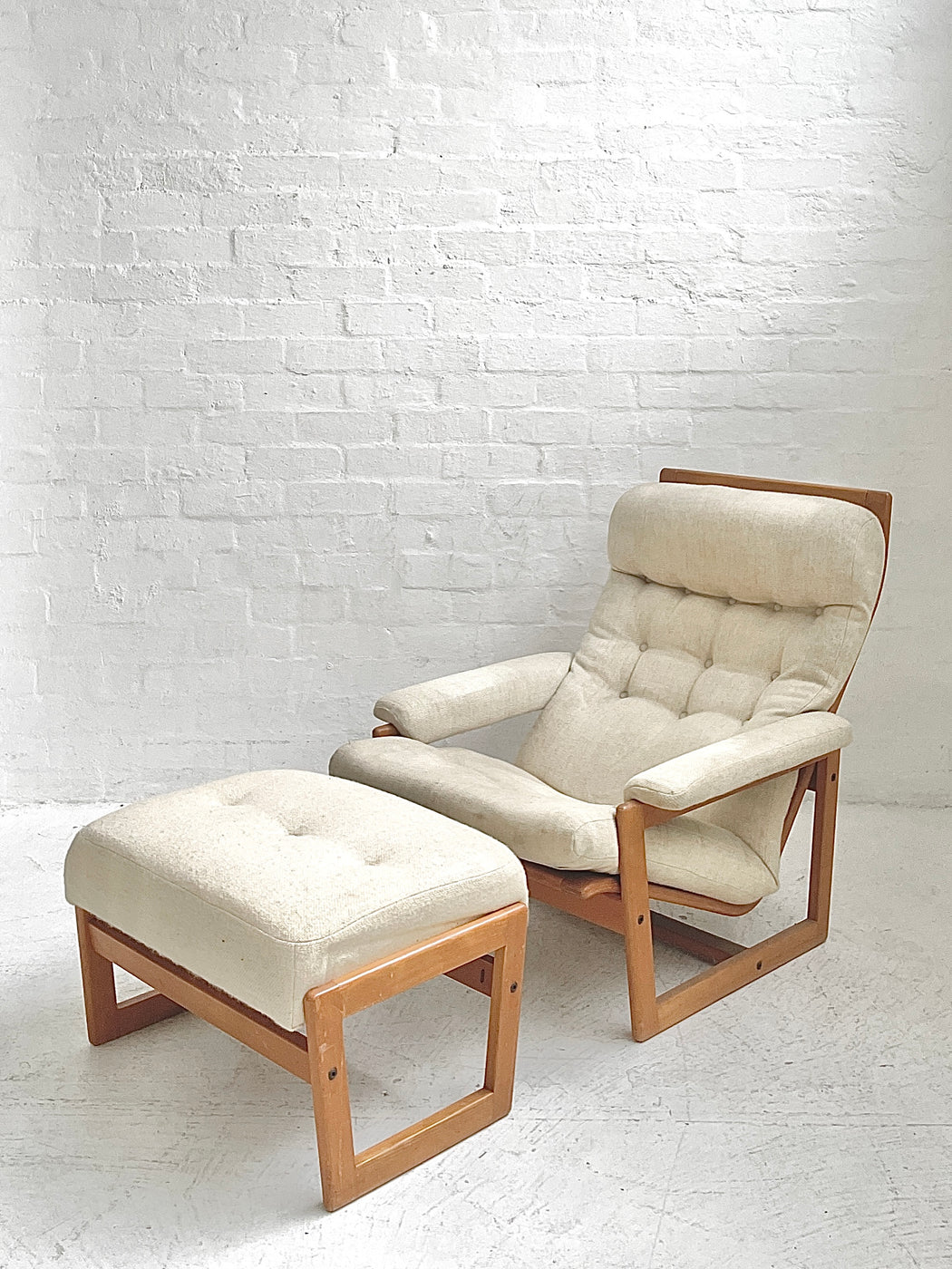 Lennart Bender 'Primula' Chair & Footstool