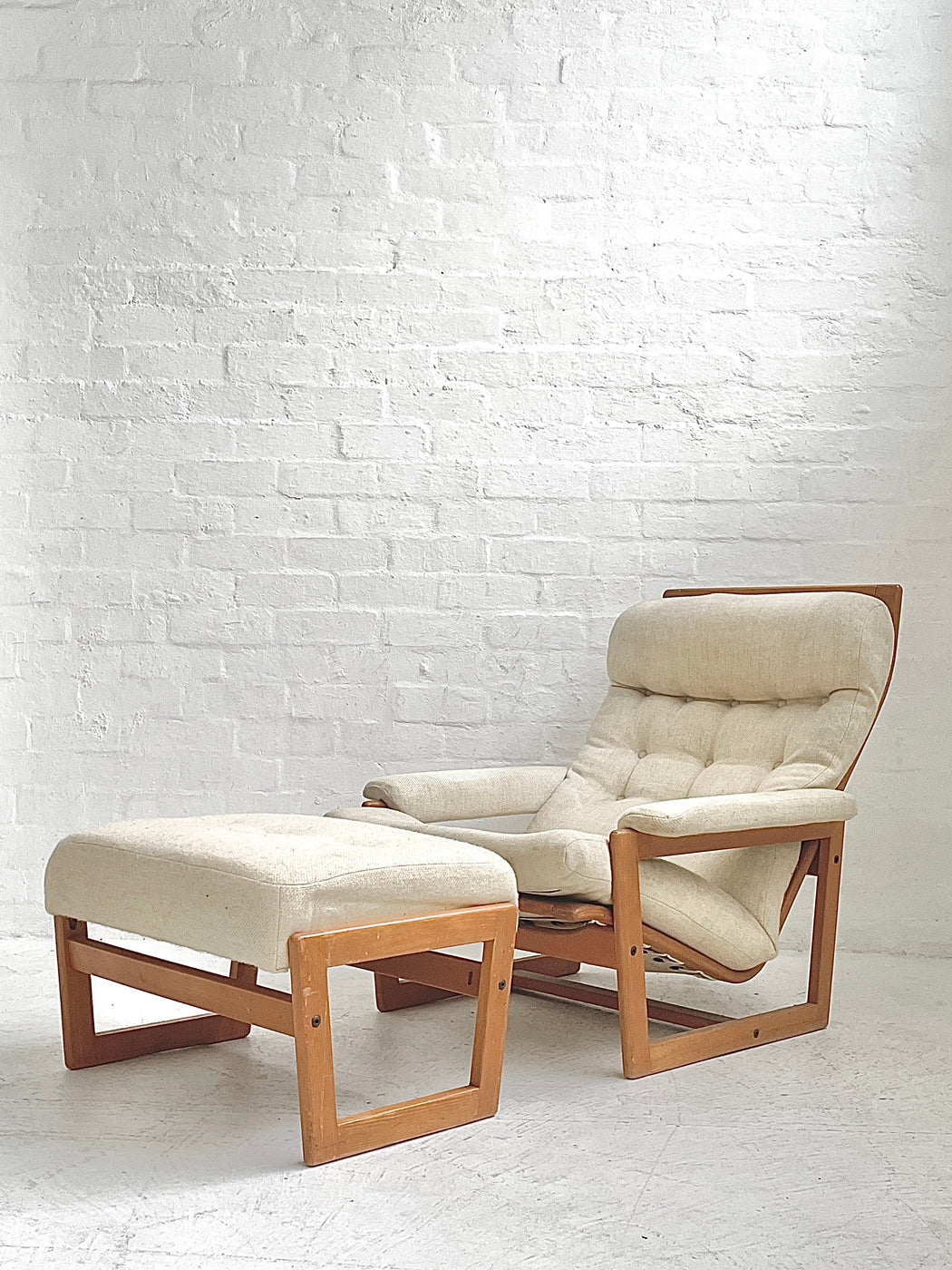 Lennart Bender 'Primula' Chair & Footstool