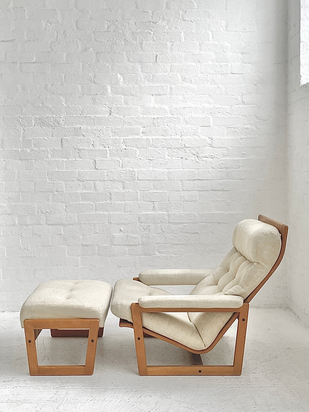 Lennart Bender 'Primula' Chair & Footstool