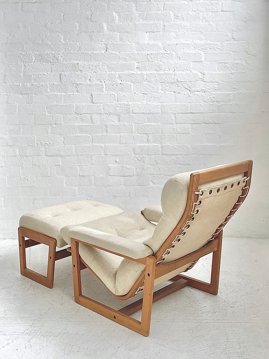 Lennart Bender 'Primula' Chair & Footstool
