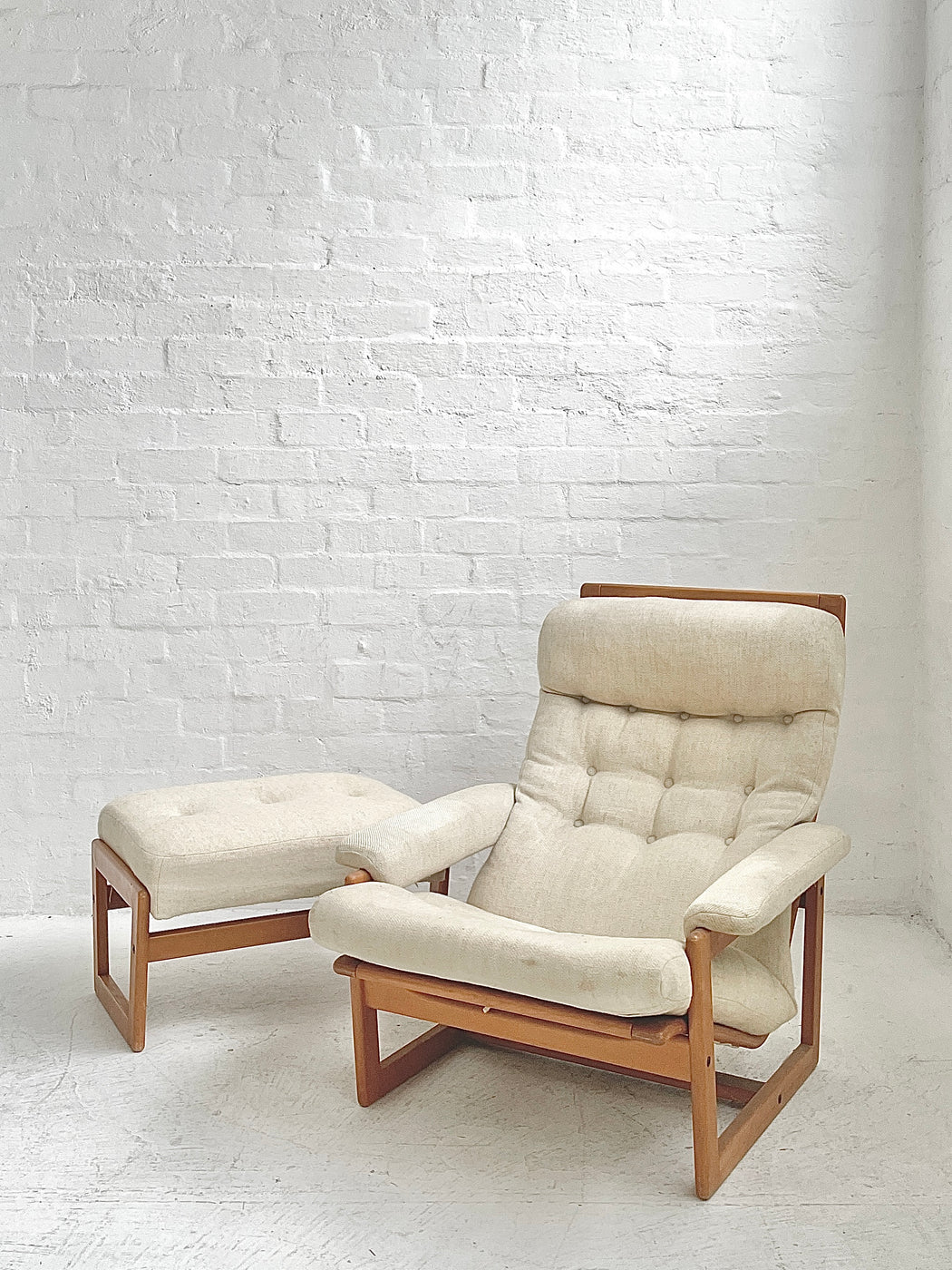 Lennart Bender 'Primula' Chair & Footstool