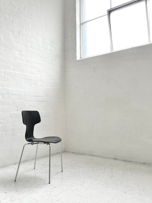 Arne Jacobsen '3103' Chair