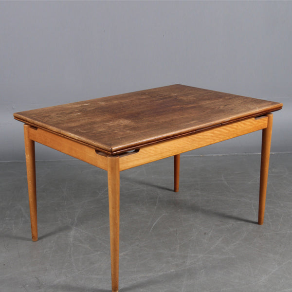 Kurt Olsen Extension Dining Table