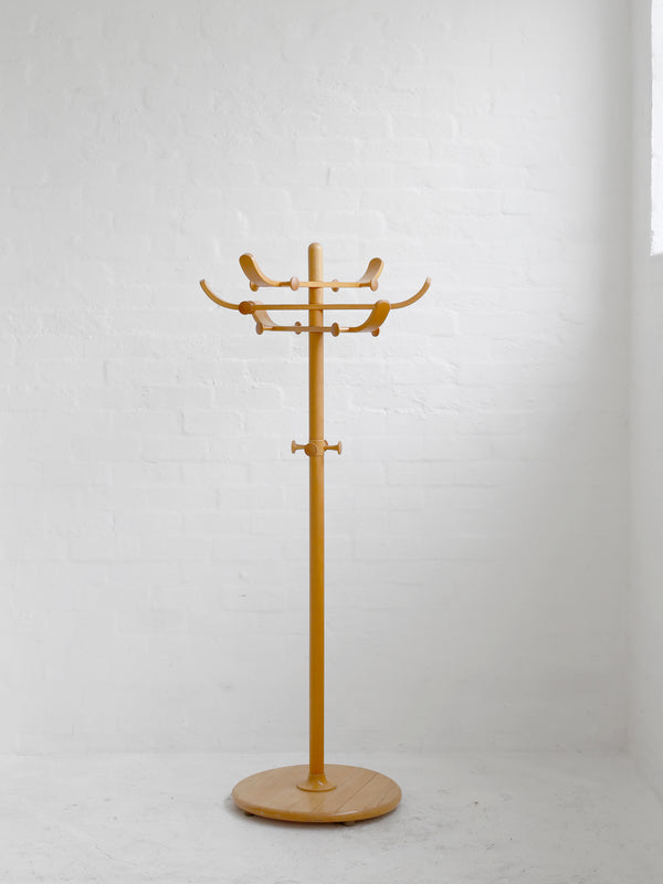 Aksel Kjersgaard Hall Stand