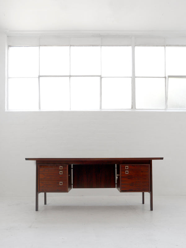 Arne Vodder Executive Desk