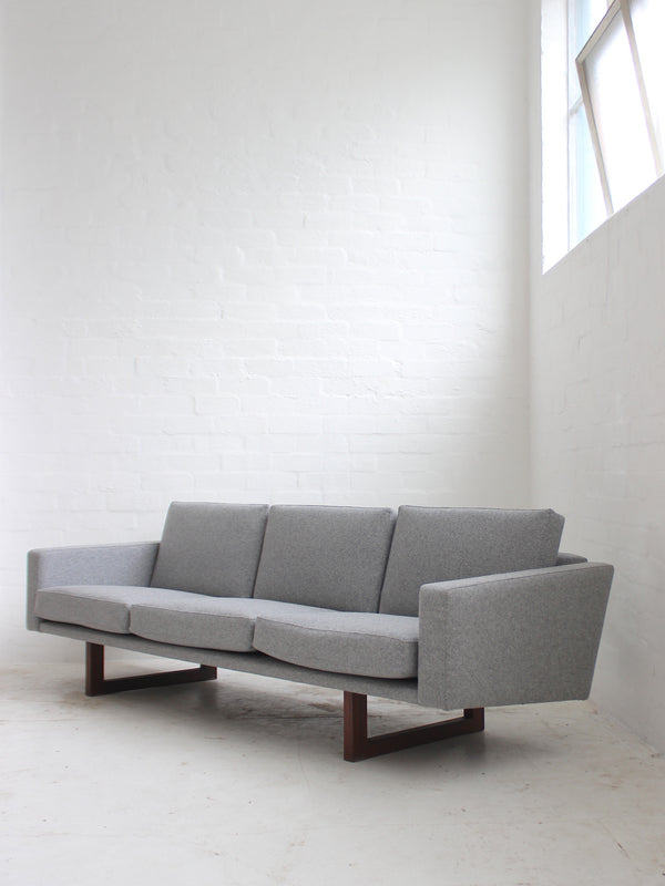 Erik Jørgensen Sofa