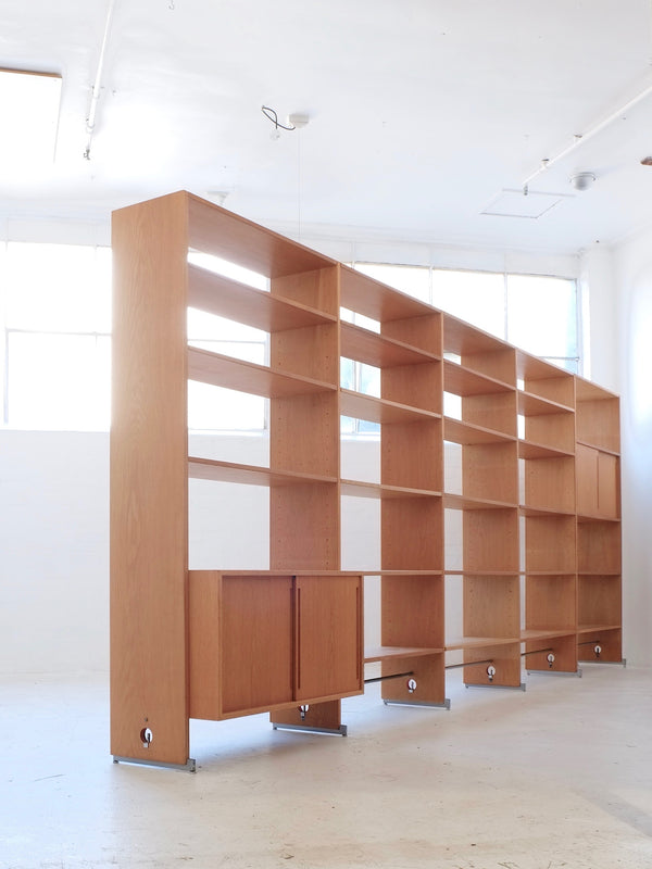 Hans J. Wegner 'RY100' Wall System