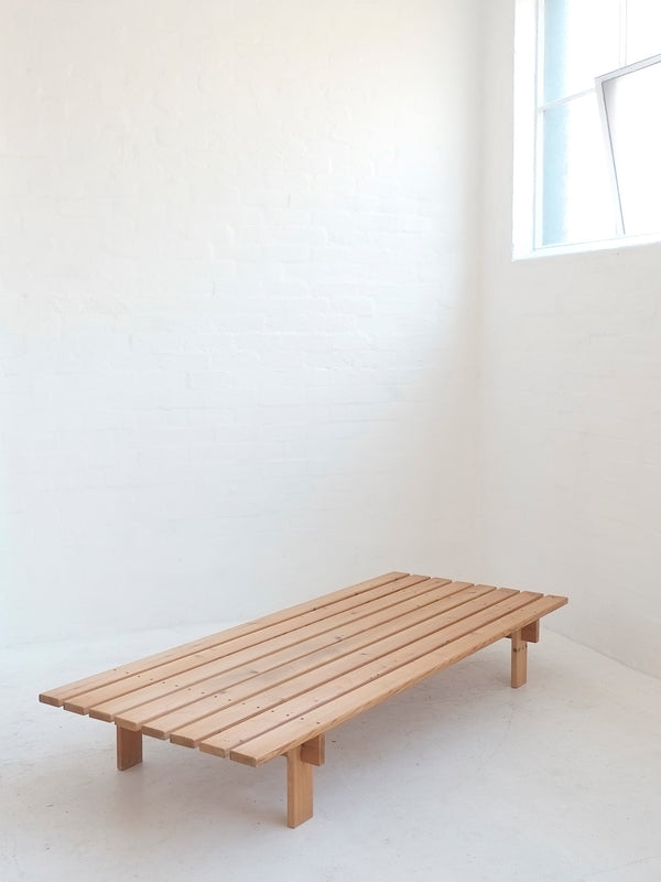 Ole Nielsen Daybed