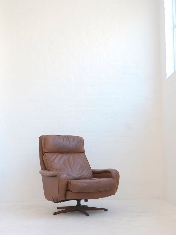 H.W.Klein Leather Recliner