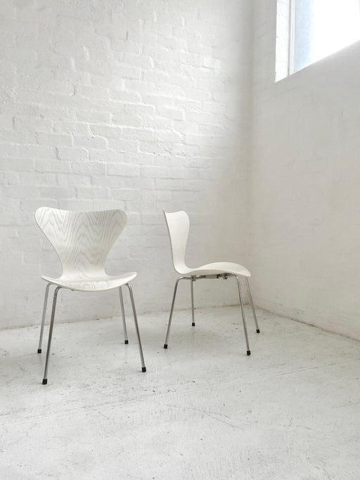 Arne Jacobsen 'Series 7' Chair