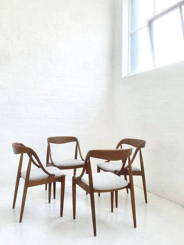 Johannes Andersen 'Model 16' Dining Chairs