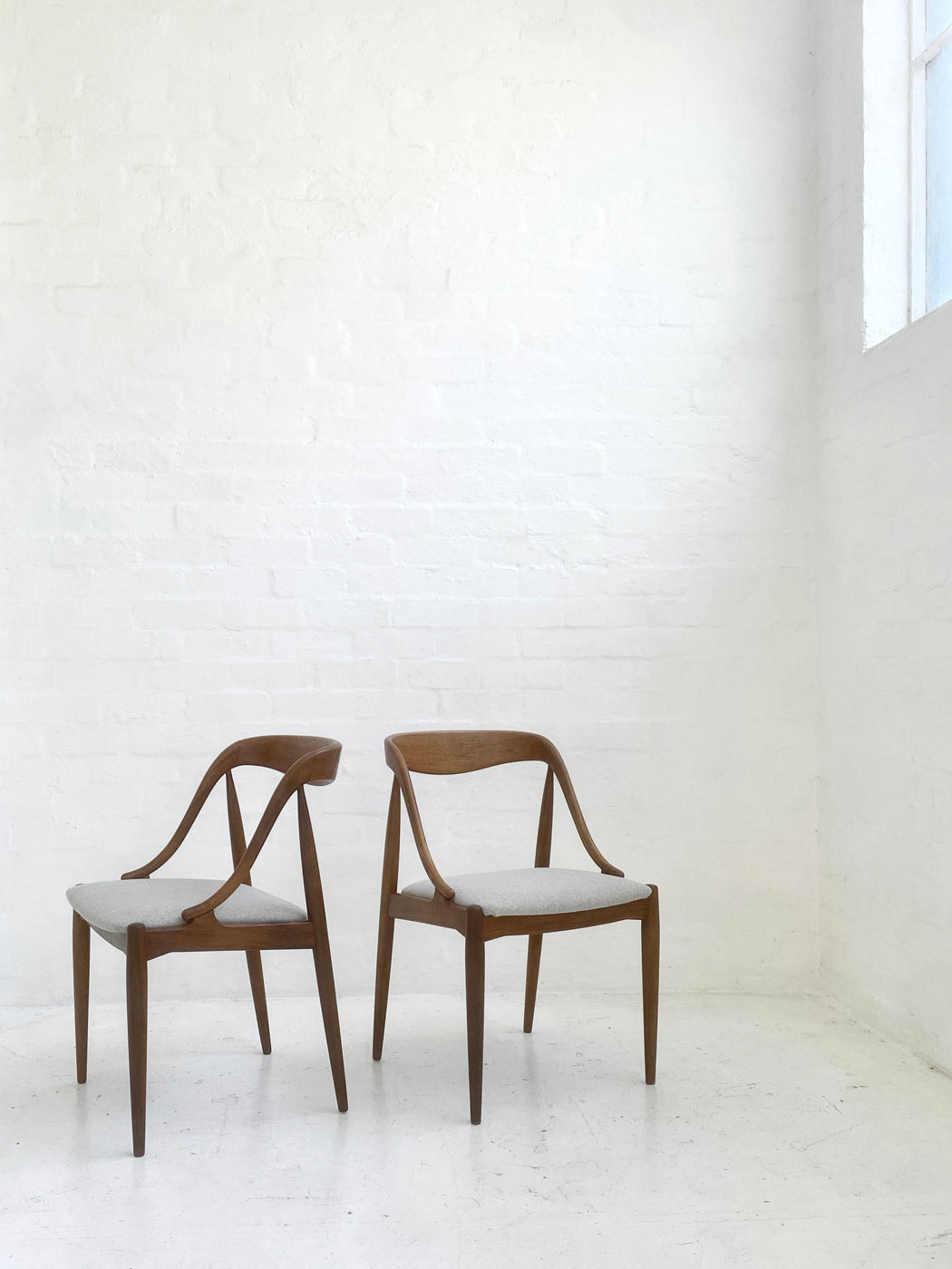 Johannes Andersen 'Model 16' Dining Chairs