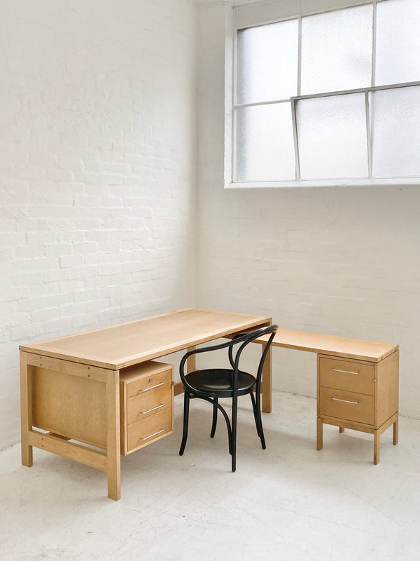 Jensen & Valeur 'M40' Oak Desk