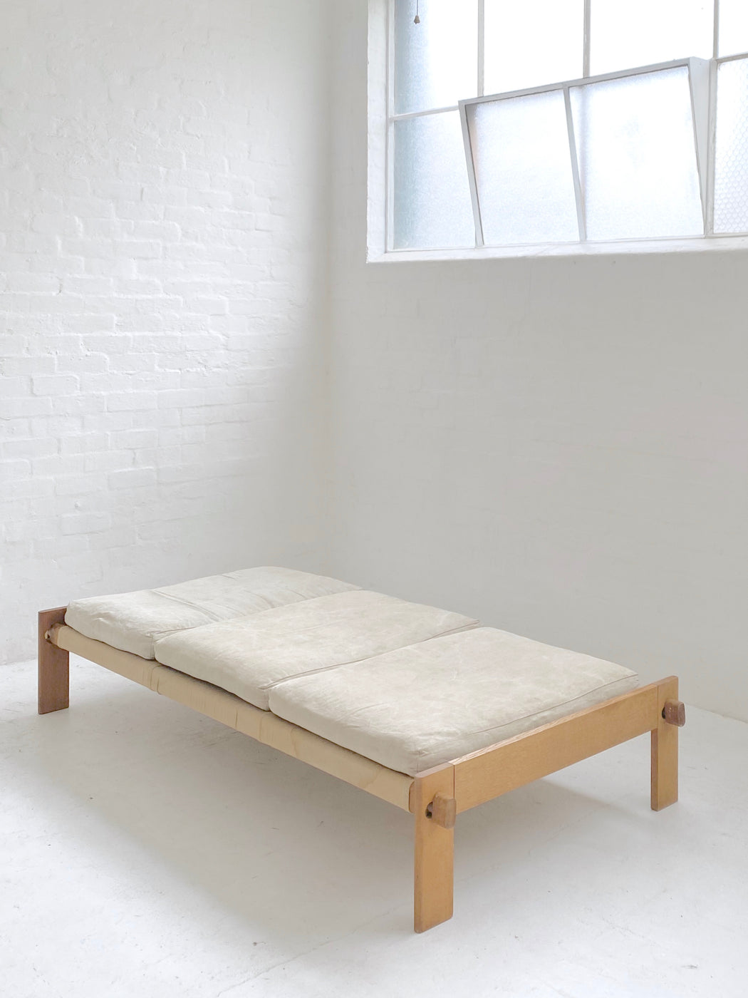 Tag Poulsen Daybed