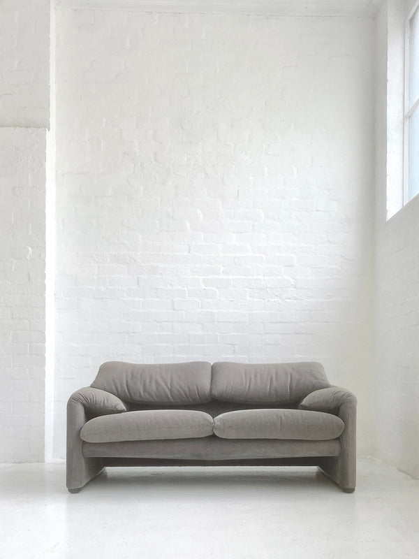 Vico Magistretti 'Maralunga' Sofa