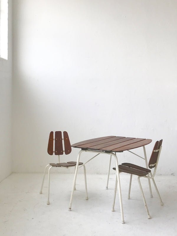 Danish Outdoor Setting