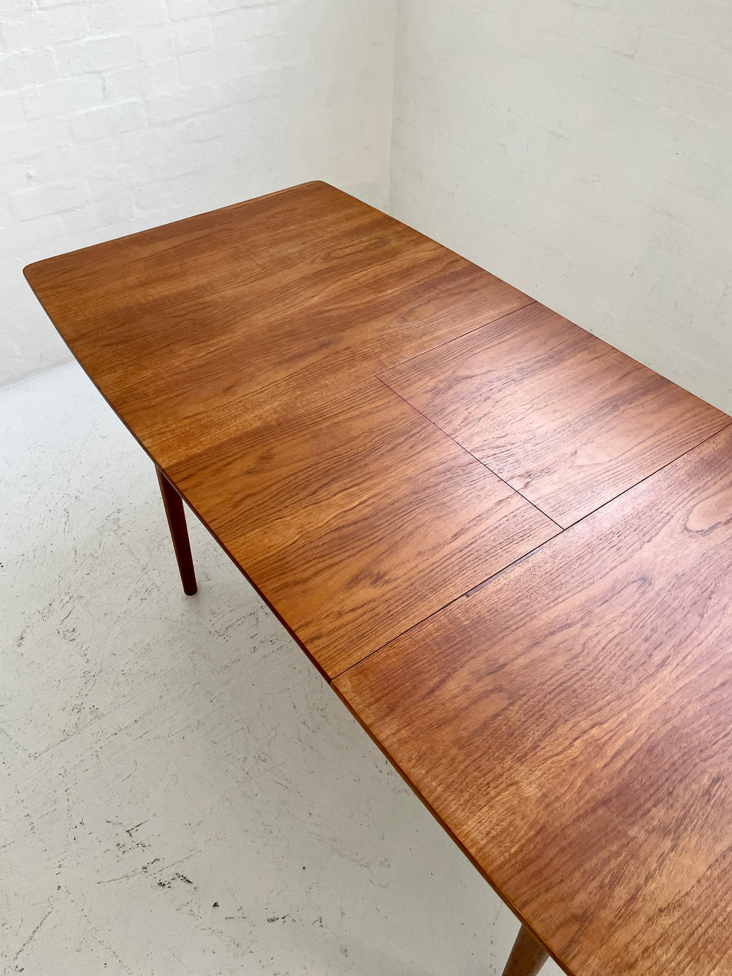 McIntosh Butterfly Leaf Dining Table