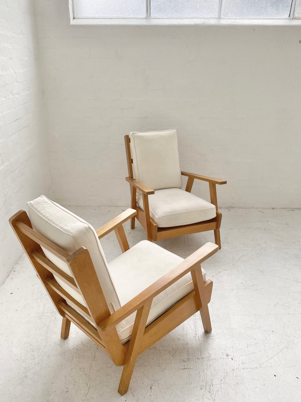 Mid-Century Lounge Chair Suite