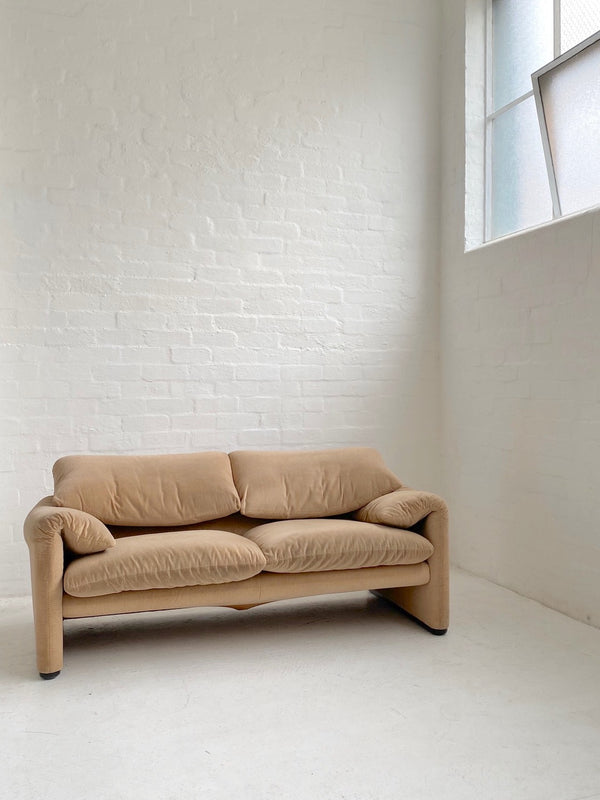 Vico Magistretti 'Maralunga' Sofa