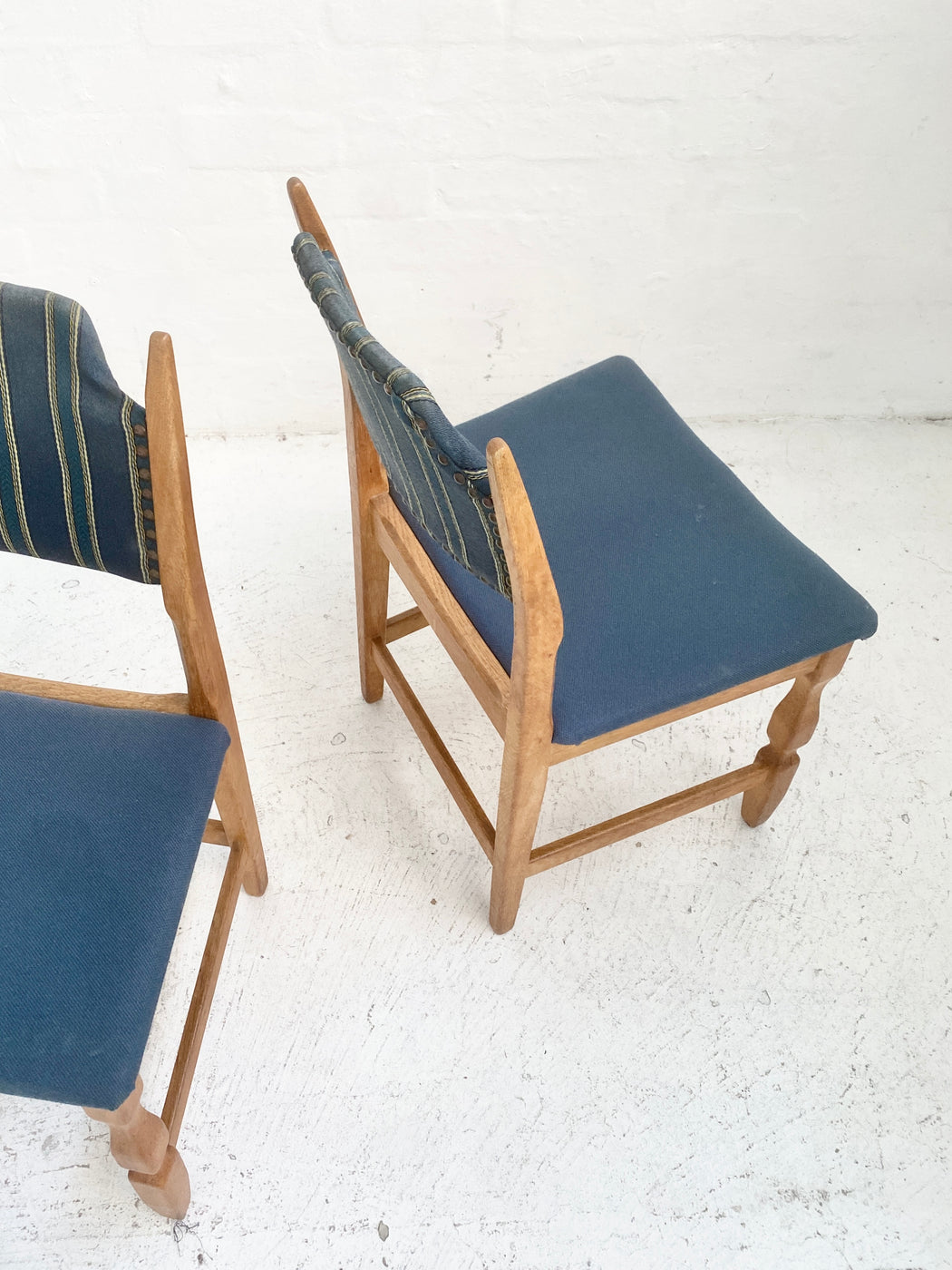 Set of six Henning Kjaernulf Chair