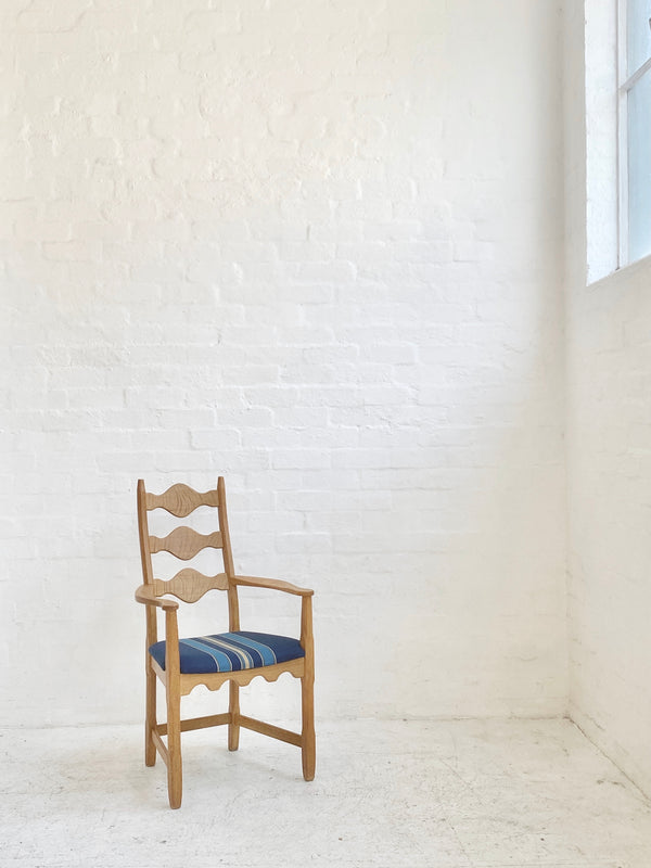 Henning Kjaernulf Chair