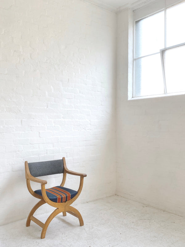Henning Kjærnulf ‘Curule’ Chair