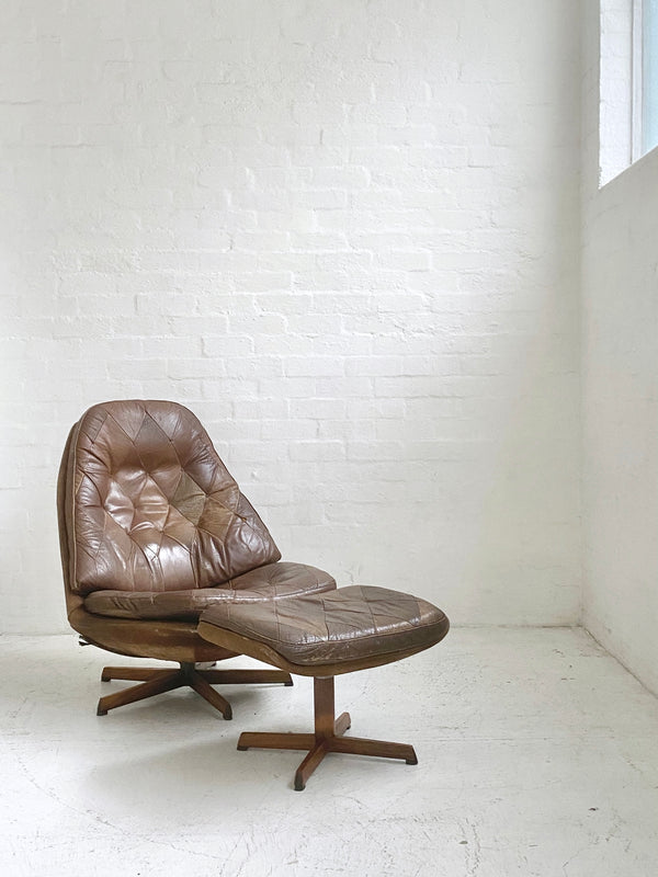 Madsen & Schübell 'MS68' Chair & Footstool