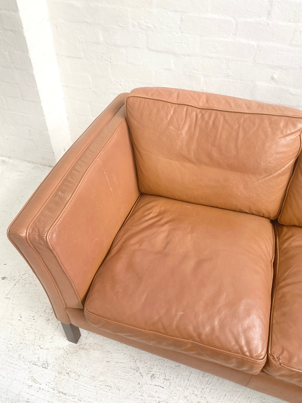 Stouby Tan Leather Sofa