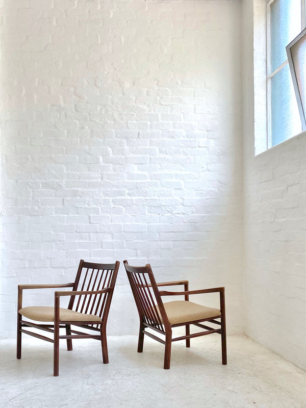 Erik Ole Jorgensen 'J147' Chair