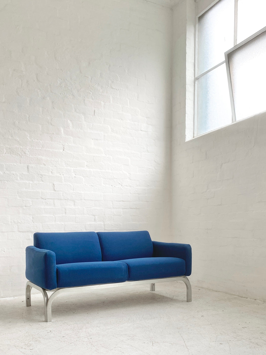 Jørn Utzon 'New Angle' Sofa