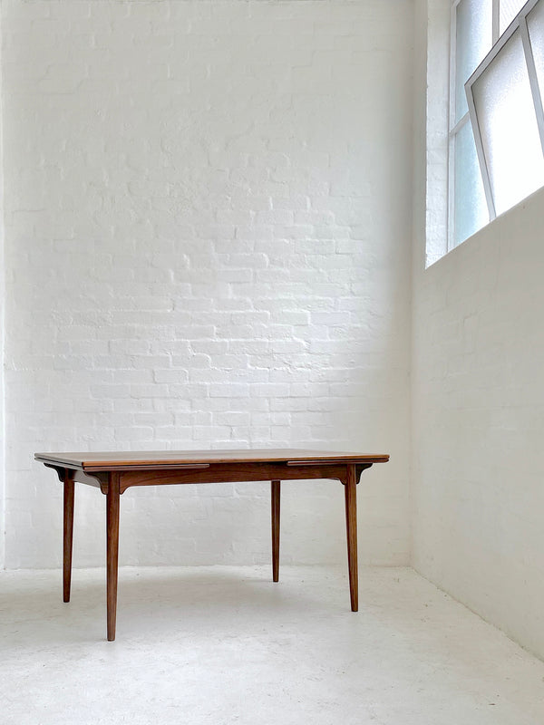 Gunni Omann 'Model 54' Dining Table
