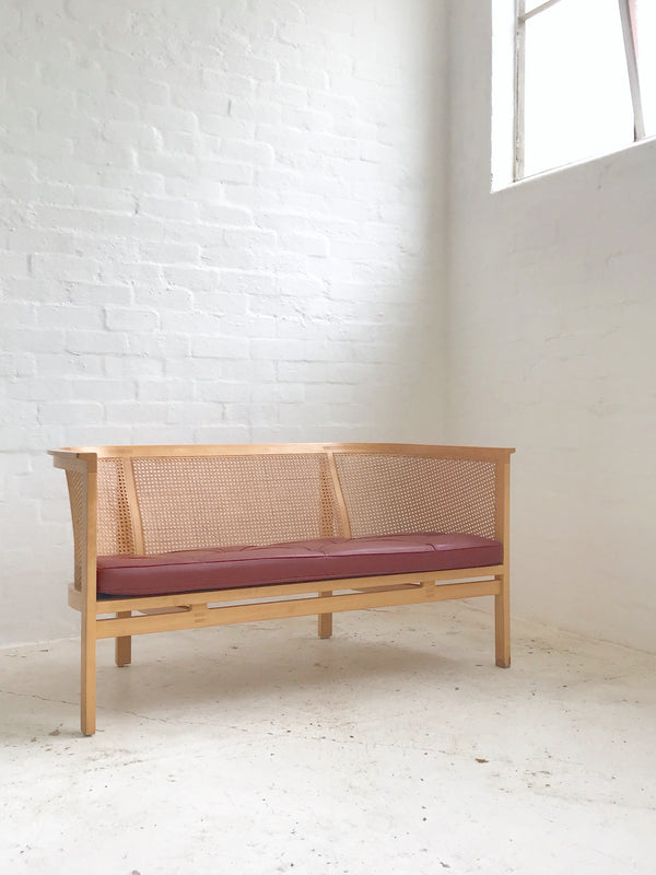 Rud Thygesen & Johnny Sørensen Model 7702 'Royal' Settee