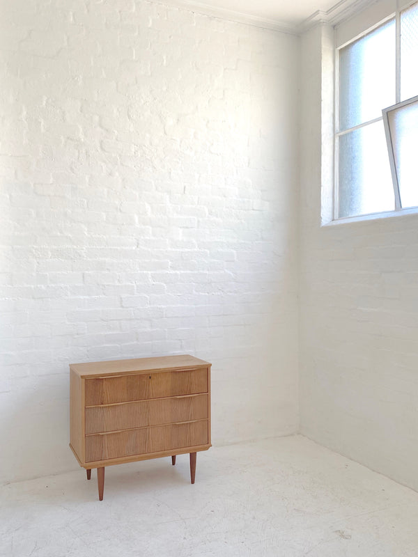 Danish Oak Chest of Drawers