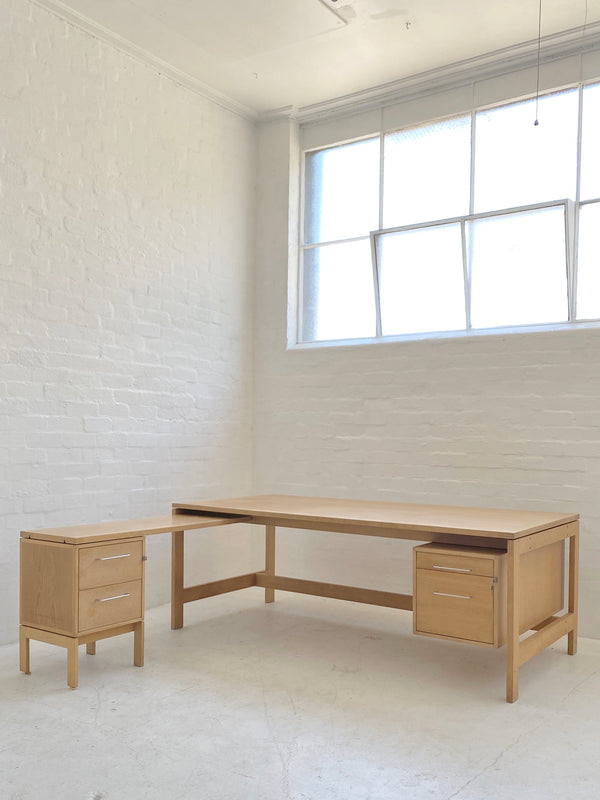 Jensen & Valeur 'M40' Oak Desk