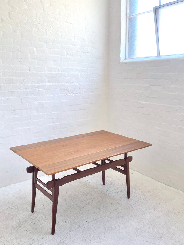 Danish 'Copenhagen' Elevator Table