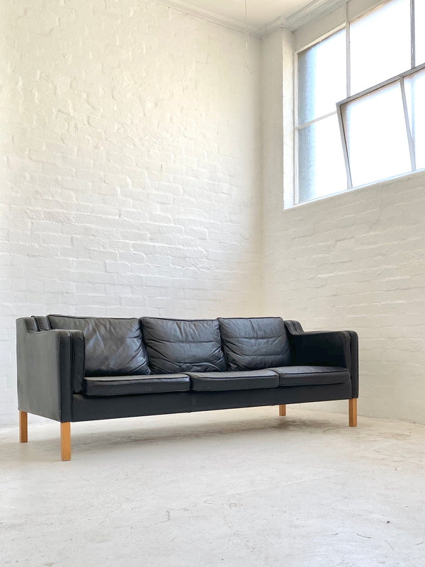 Stouby 'Eva' Leather Sofa
