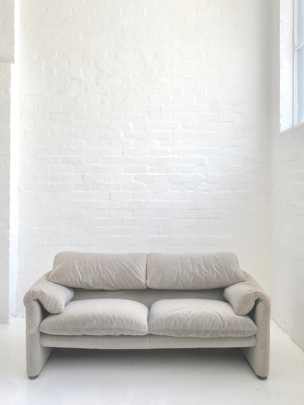 Vico Magistretti 'Maralunga' Sofa