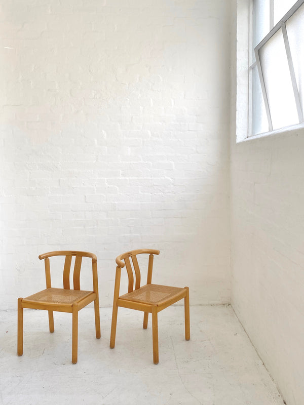 Hans J. Frydendal 'Cleopatra-50' Chairs