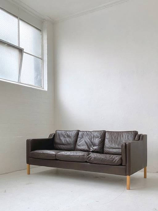 Stouby 'Eva' Brown Leather Sofa
