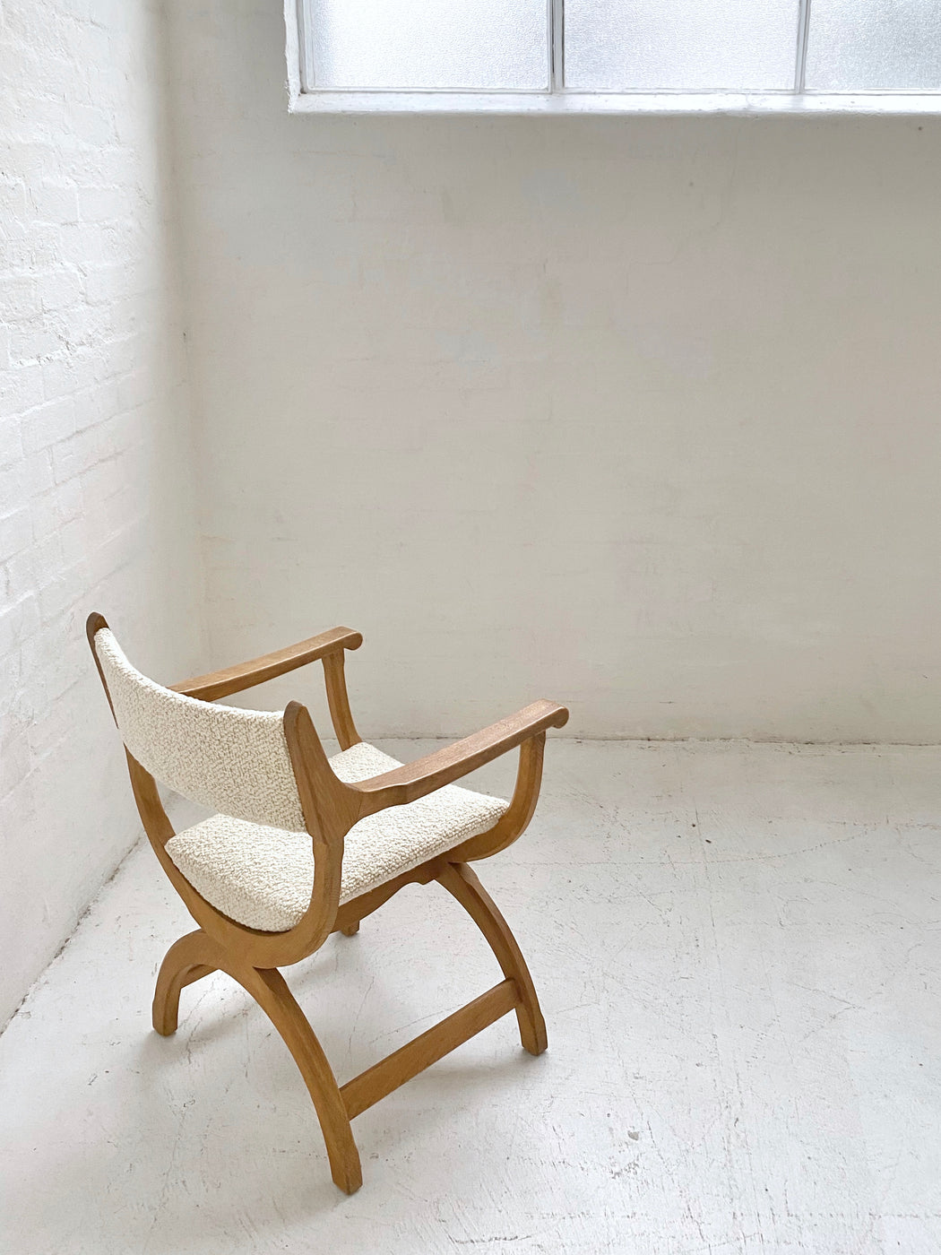 Henning Kjærnulf ‘Curule’ Chair