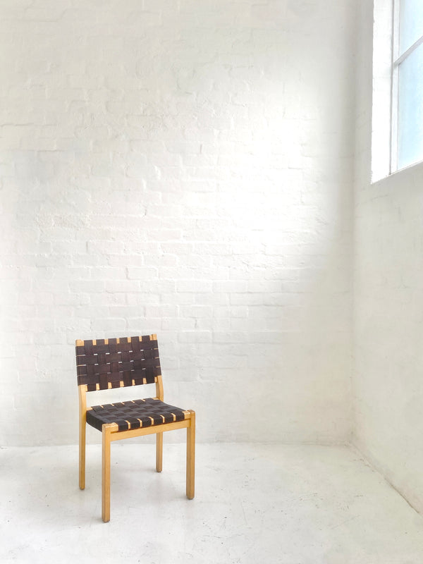 Alvar Aalto 'Model 611' Chair
